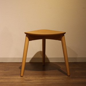 hozuki stool