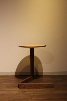 en side table