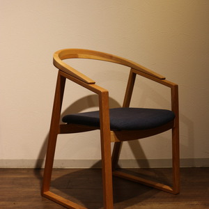 C chair